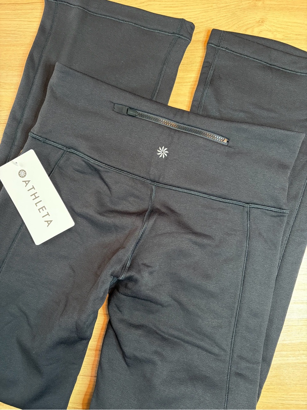 Athleta Altitude Edge Black Fleece Lined Straight Leg Pants Small 470949
